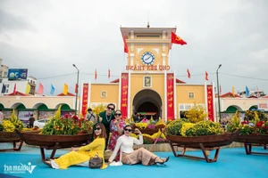 Discover the Stunning New Look of Ben Thanh Market: Ho Chi Minh City's Iconic Landmark Renovated for Travelers and Locals-2