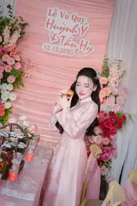 Elegant Vietnamese Bride in Pink Ao Dai: A Stunning Traditional Wedding Ceremony-1