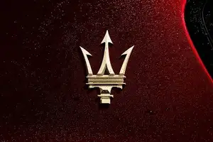 Discover the Unique Beauty of Maserati GranTurismo Meccanica Lirica: An Iconic Italian Sports Car-1