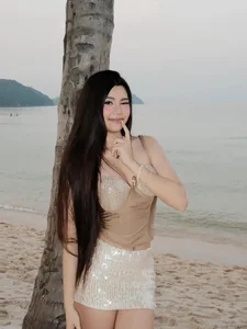 Stunning Beach Travel Inspiration: Mai Thao Ngoc (Hat De) Shines in Latest Coastal Photoshoot and Summer Fashion Vibes-0