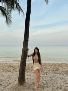 Stunning Beach Travel Inspiration: Mai Thao Ngoc (Hat De) Shines in Latest Coastal Photoshoot and Summer Fashion Vibes-7