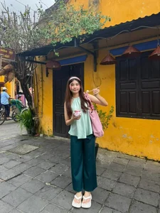 Stunning Beach Travel Inspiration: Mai Thao Ngoc (Hat De) Shines in Latest Coastal Photoshoot and Summer Fashion Vibes-10