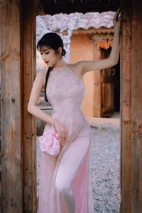 Sweet Autumn Muse in Persimmon Garden-8