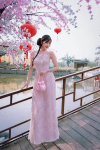 Sweet Autumn Muse in Persimmon Garden-15