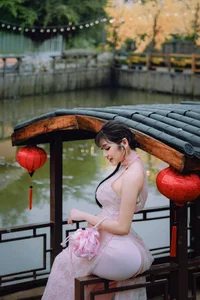 Sweet Autumn Muse in Persimmon Garden-9