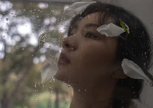 Aesthetic Portrait Photography: Art Language Vol.9230 Featuring Xiao Yu Tian Qi – Quiet Moments and Window Side Reading Reflections-6