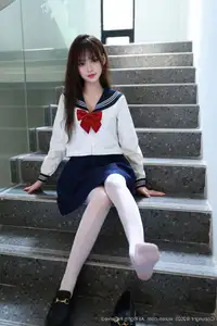 Nuo Mi's Captivating JK Uniform Look: Exclusive XiuRen No.10458 Collection-11