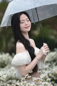 VGU No.166: Gentle Youthful Beauty A Pure Smile Adorned with a Daisy Discover Her Enchanting Charm-3