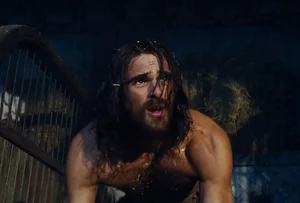 Margot Robbie and Jacob Elordi Star in Emerald Fennell’s Bold New Wuthering Heights Adaptation: A Cinematic Masterpiece of Gothic Romance-4