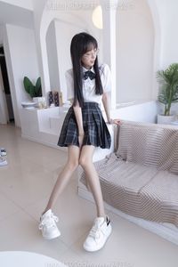 BoBoSocks No.541 Zhiyu Young Female Student in Chic JK Uniform White Sneakers Asian Fashion Icon-6
