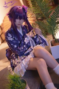 Ethereal New Year Elegance: Lunananya’s Stunning Igusa Haruka Cosplay from Blue Archive-8