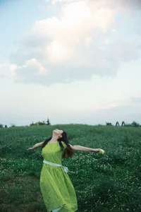 Artistic Portraits in Dali: Xiao U for YiTuYu Art Language Vol.9132 - Vintage Bus Aesthetic-14