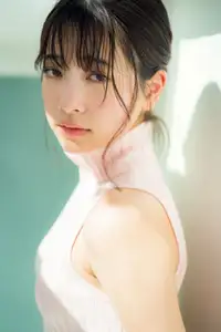 Maya Imamori: Discover Pure Charm in 'Love Begins' 1st Photobook Part02-2