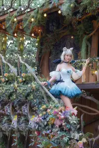 Linette: Captivating Beauty and Perfect Figure of an Elegant Lady.-24