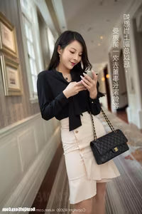 XiuRen No.2245 Chen Xiao Miao: Elegant Style & Captivating Fashion-8