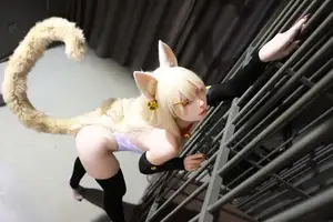 Coser G44: The Enigmatic Charm of Esper Girl Alice (Code 24P)-6