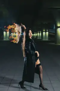 YiTuYu Vol.8615 Shi Yi: Fiery Allure & Decadent Style – A Mysterious Encounter-6