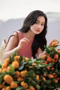 Captivating Grace: Long-Haired Beauty in Soft Pink Evokes Dreamy Serenity.-11