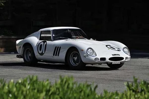 The Legendary White Ferrari 250 GTO: A Multi-Million Dollar Masterpiece of Timeless Elegance-0