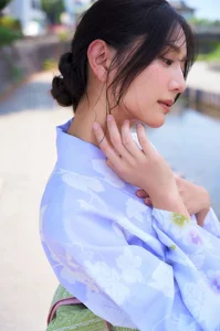 Stunning Saito Yasuyo Weekly Playboy Special No.345 Photo Gallery: Elegant Japanese Model Fashion and Lifestyle Photography Highlights-6