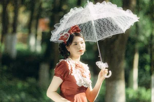 Stunning Aesthetic Portraiture: Li Zhi Mi Ko in YiTuYu Art Language Vol.9145 – Elegant Fashion and Artistic Photography Collection-6