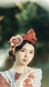 Stunning Aesthetic Portraiture: Li Zhi Mi Ko in YiTuYu Art Language Vol.9145 – Elegant Fashion and Artistic Photography Collection-11