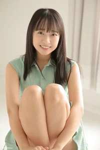 Stunning Aesthetic Portraiture: Yui Iruma LOVEPOP Photoset 19 Collection for Fashion and Lifestyle Inspiration-9