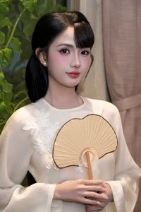 Elegant Vietnamese Flight Attendant Gabriella Bùi Shines in Traditional Ao Dai Fashion: A Fusion of Grace and Cultural Heritage-7