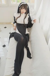 Stunning Nun Cosplay Photography by 51 Jiang: Aesthetic Gothic Habit and Stylized Portrait Collection for Costume Inspiration-2