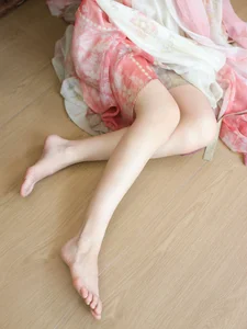 The Timeless Elegance of Li Shuang Er in Dreaming Back to Tang Part01-38