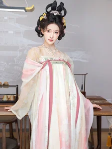 The Timeless Elegance of Li Shuang Er in Dreaming Back to Tang Part01-8