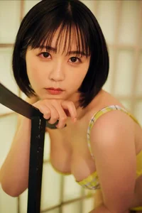 Stunning Yuki Yomichi Digital Photo Book Gyu-tte Shiyo Part 03 – Exclusive FRIDAY Magazine Japanese Model Portrait Collection (54 High-Quality Images)-11