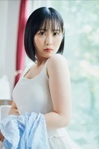 Yuki Yomichi FRIDAY Digital Photo Book: Gyu-tte Shiyo Part 01 – Stunning Japanese Model Lifestyle Photography and Fashion Portraits-0