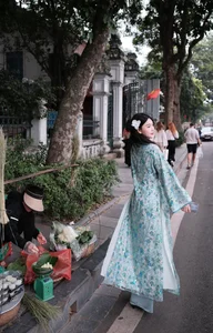 Elegant Hanoi vibes in floral Ao Dai-2