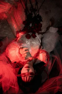 Elegant Red Dream Lolita Fashion Photography - YiTuYu Art Language Vol.9098 featuring Model A Tang-19