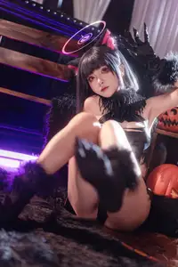 Coser Shi Liang Yu: Enchanting Kazuha Halloween Transformation (34P)-11