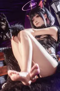 Coser Shi Liang Yu: Enchanting Kazuha Halloween Transformation (34P)-1