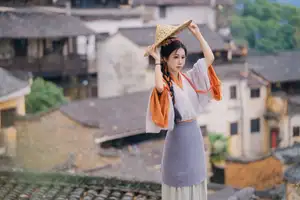 Discover Shen Xuan Mei's Grace in Hanfu Amidst Ancient Village Charm - YiTuYu Vol.8713-1