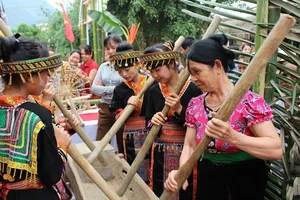 Discover the Magic of Muong Cuc, Phu Tho: Cloud Hunting at Deo Con Pass and the Unique Tet Doi Rice Soul Festival Experience-9