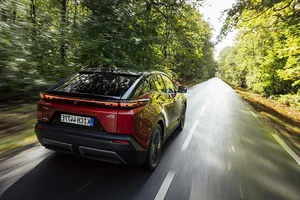 Toyota C-HR+ 2026: SUV điện phong cách cho những hành trình đầy cảm hứng-12