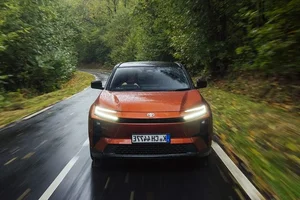 Toyota C-HR+ 2026: SUV điện phong cách cho những hành trình đầy cảm hứng-6