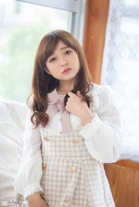 Stunning Alice Shiina Portrait Collection: Graphis Special Love Me Do - Elegant Japanese Fashion and Aesthetic Photography Series-19