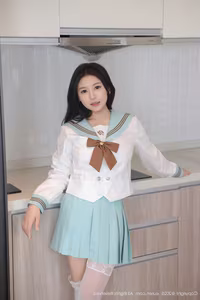 Lin Jia Xin Charming in Schoolgirl Outfit: Captivating XiuRen No.10379 Photo Set-10