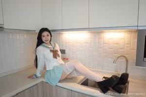 Lin Jia Xin Charming in Schoolgirl Outfit: Captivating XiuRen No.10379 Photo Set-26