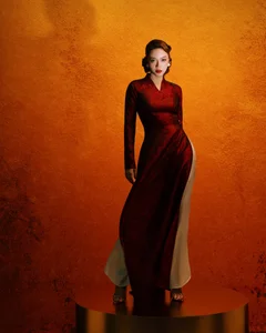 Stunning Red Carpet Fashion: Celebrating Award-Winning Vietnamese Actress Băng Di’s Elegant Style and Success at the Mai Vang Awards 2025-1