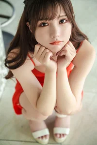 Elegant Saki Sasaki Photo Collection: The Shy Angel はにかみ天使 Series Featuring 60 Stunning High-Resolution Images of the Iconic Japanese Model-0