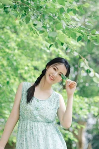 Elegant Summer Aesthetic Portrait Series: Art Language Vol.9364 featuring Model Bu Yao Zhang Rou in a Sweet Mint Breeze Setting-22