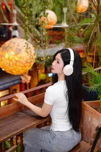 VGU No.124: Girl Reading Relaxing Amidst a Vibrant Aquarium-9