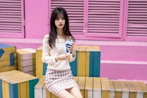 Capturing the Soft Essence of Autumn with Xiao Le Ge Fei Xiang-32