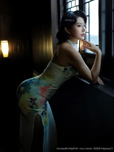 Elegant Modern Cheongsam Fashion and Oriental Aesthetic Photography: XiuRen No.10749 Featuring the Graceful Lilyanna-33